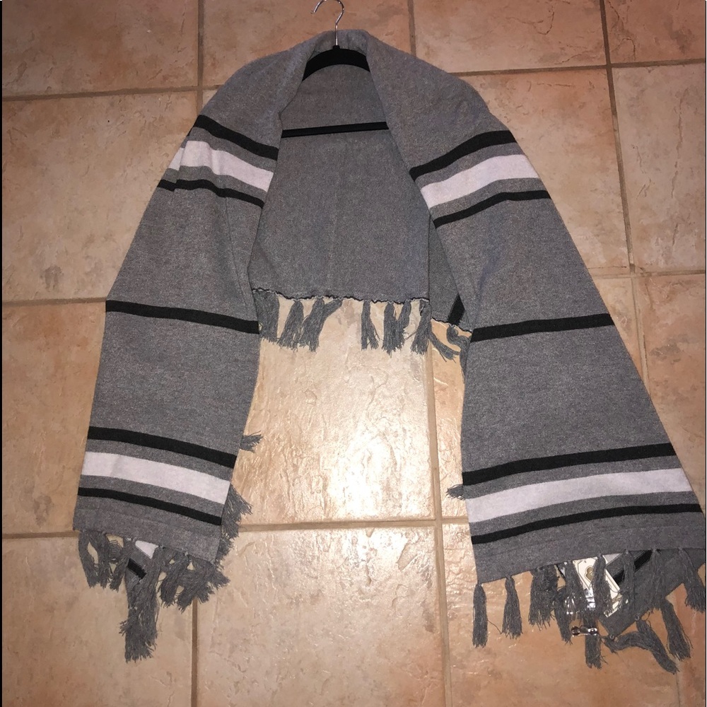 Poncho.